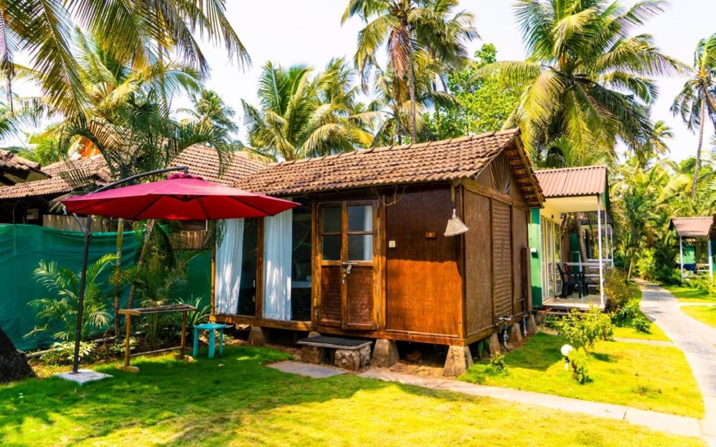 Village Susegat Beach Resort Морджим Экстерьер фото